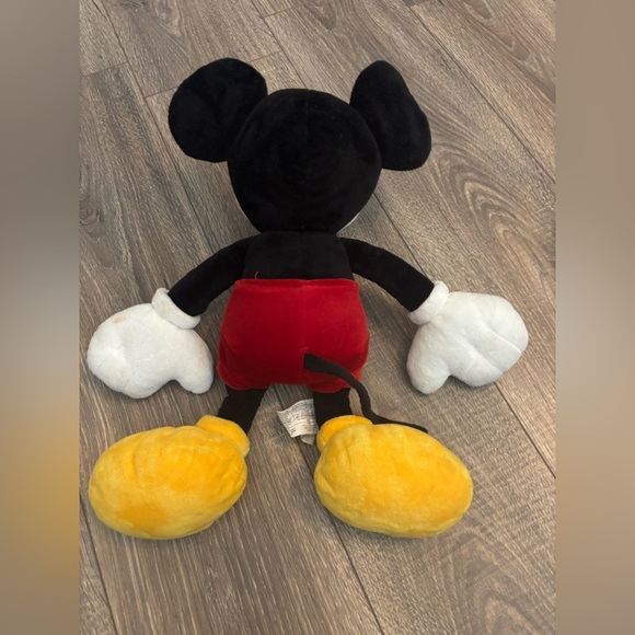 DISNEY Store Exclusive MICKEY MOUSE  Plush Toy Doll Authentic - - Picture 2 of 4